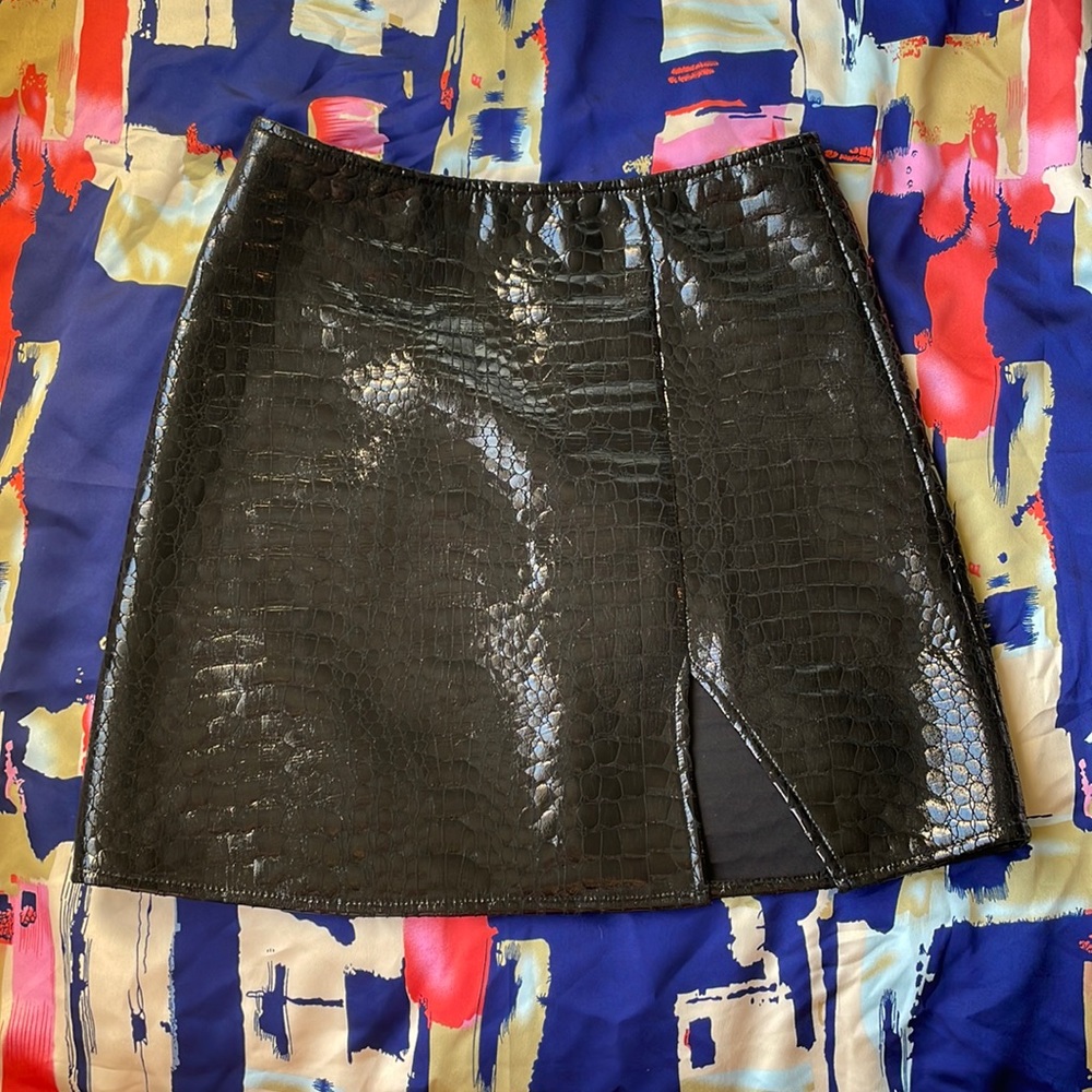 Princess Polly The Wren croc mini skirt, size M